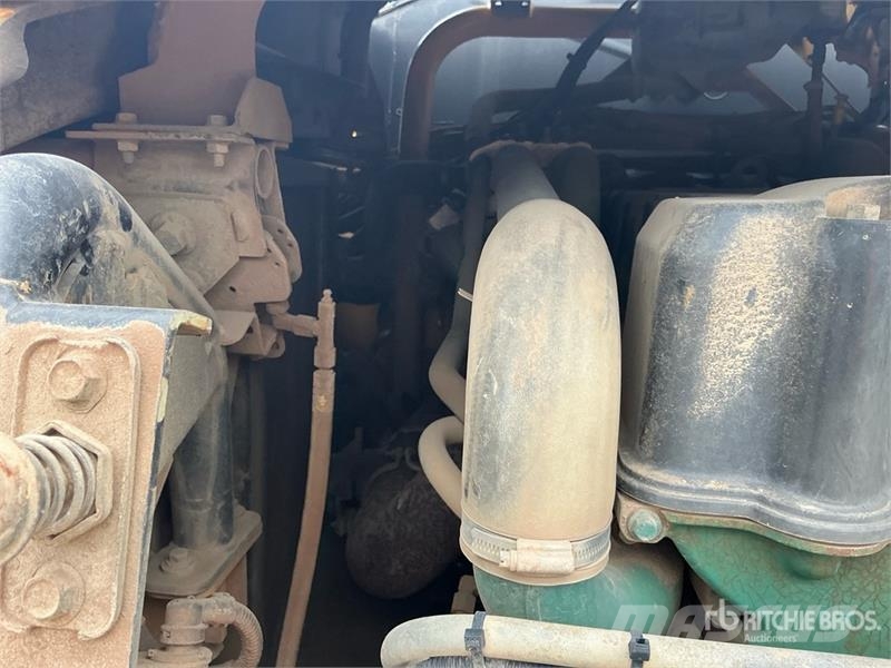 Volvo A35D Zglobni demperji