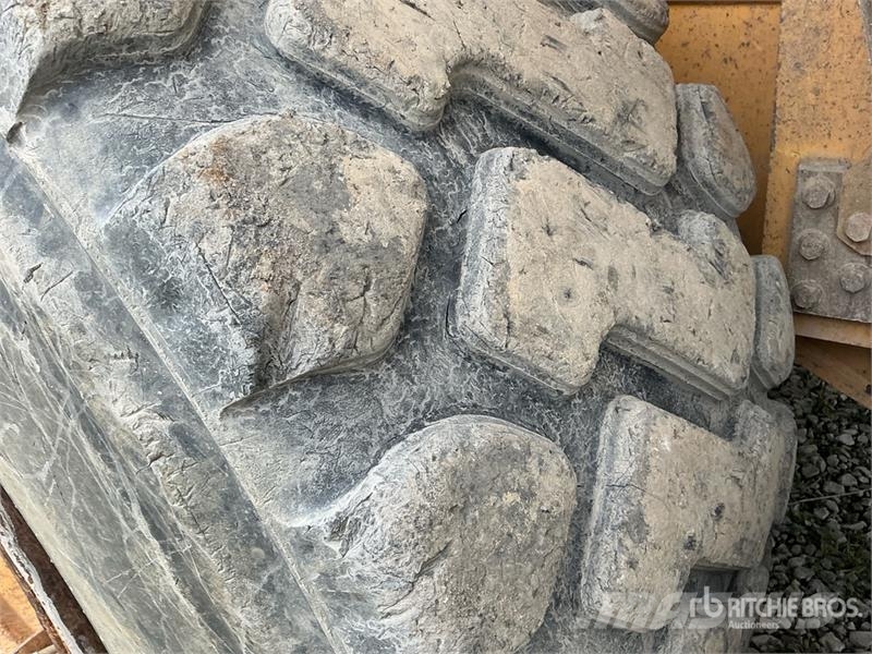 Volvo A35D Zglobni demperji
