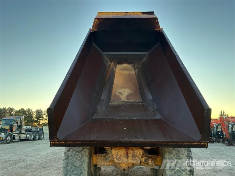 Volvo A35D Dumper - Knickgelenk