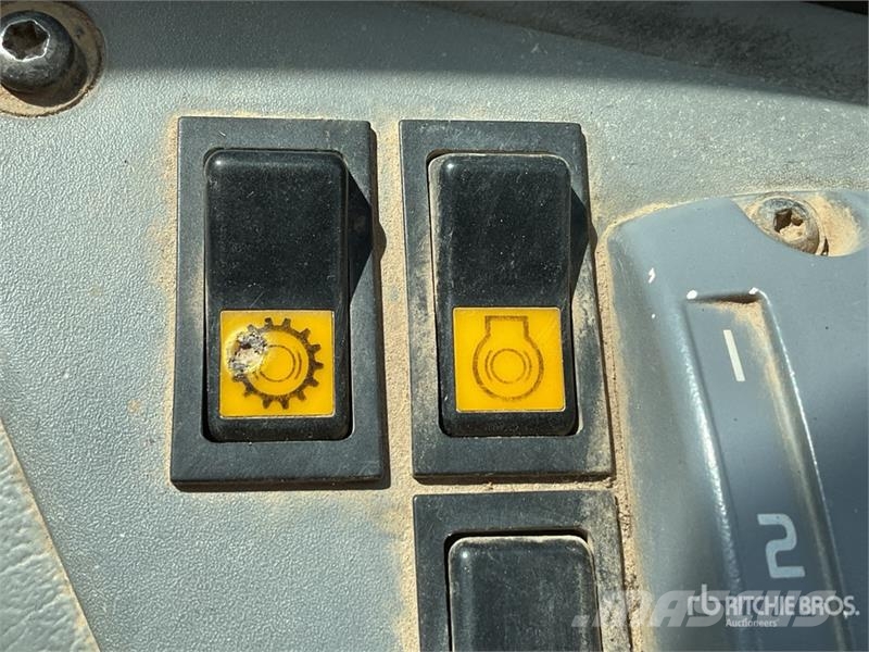 Volvo A35D ساحبات مفصلية