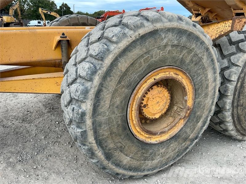 Volvo A35D アーティキュレート式ダンプトラック