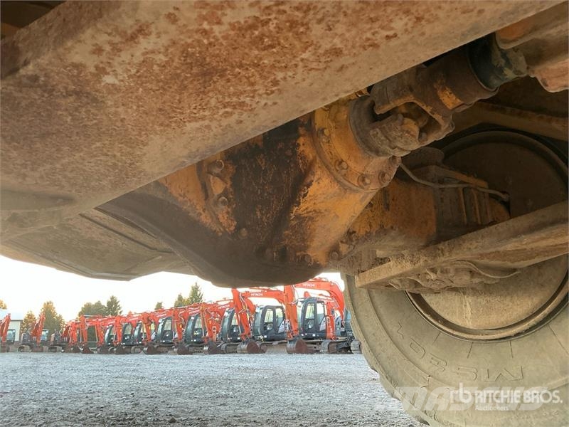 Volvo A35D Dumper - Knickgelenk