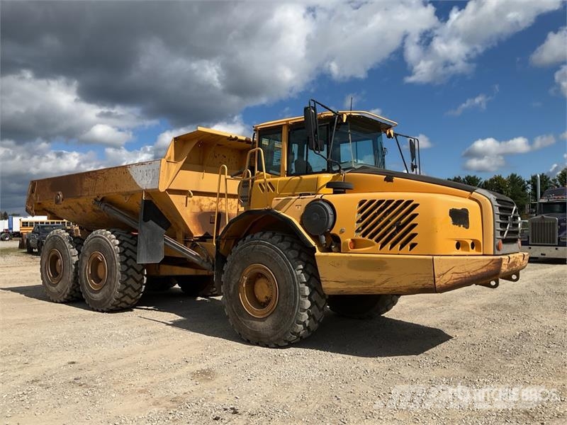 Volvo A35D ساحبات مفصلية