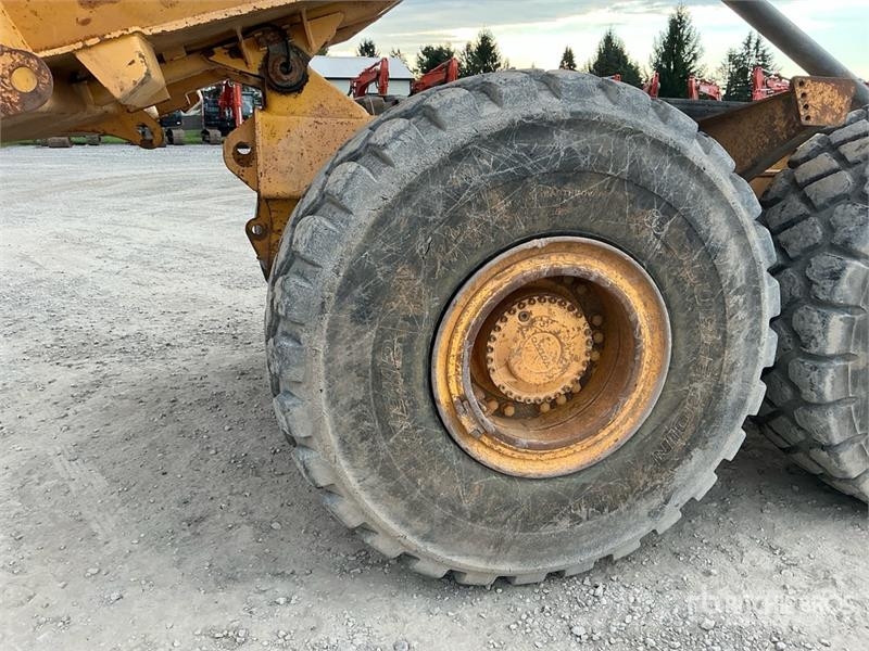 Volvo A35D アーティキュレート式ダンプトラック