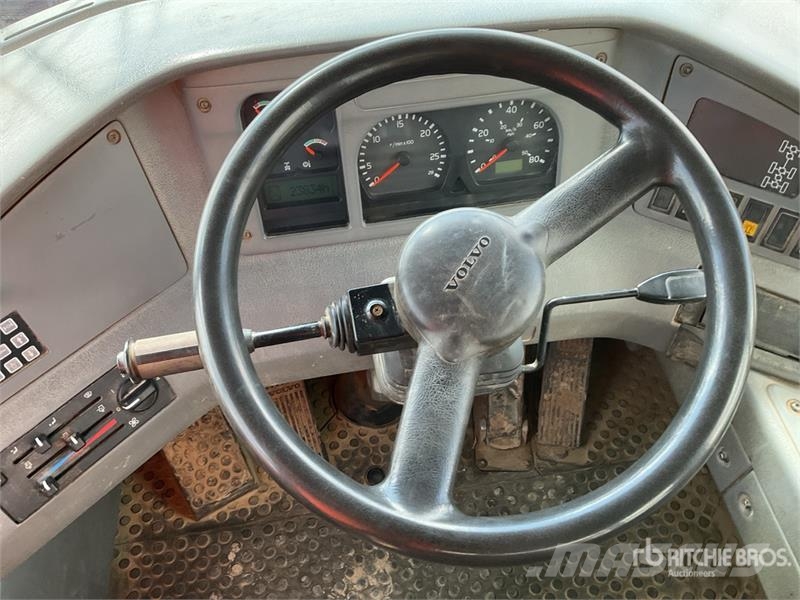 Volvo A35D ساحبات مفصلية