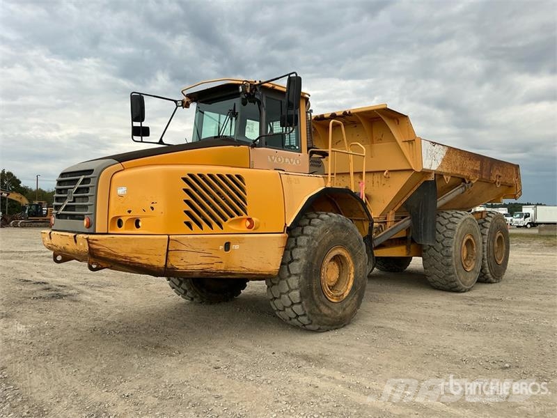 Volvo A35D アーティキュレート式ダンプトラック