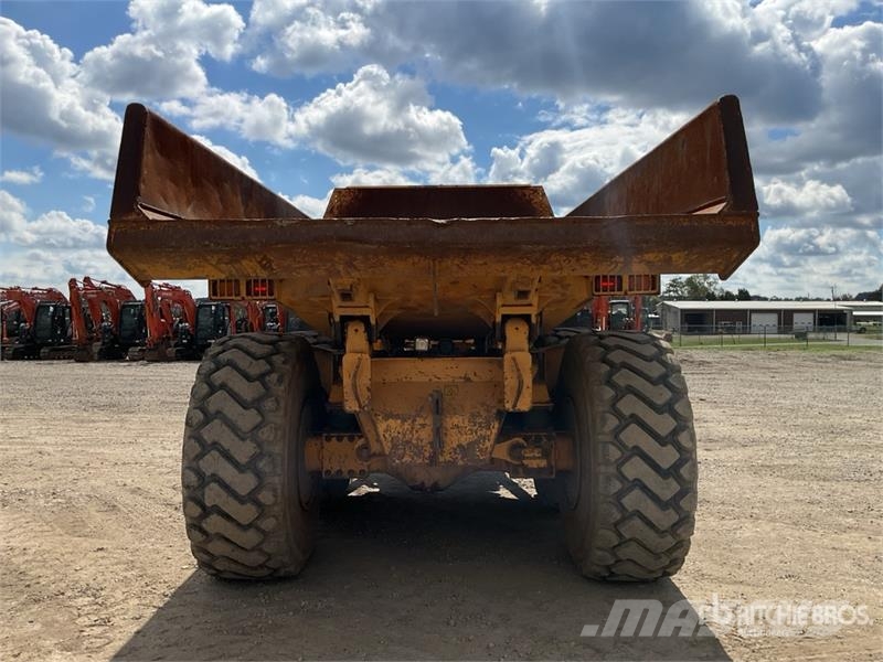 Volvo A35D ساحبات مفصلية