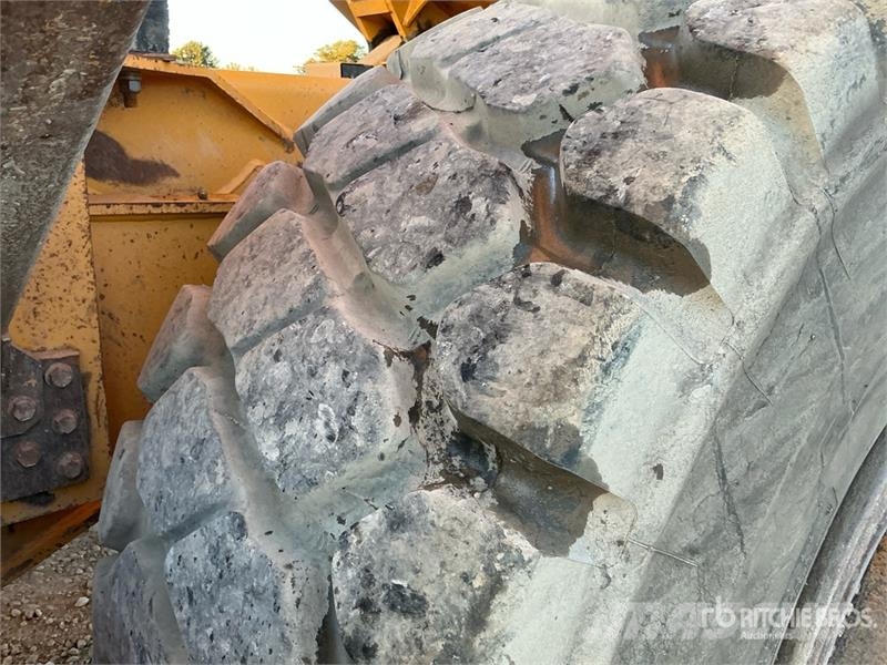 Volvo A35D Dumper - Knickgelenk