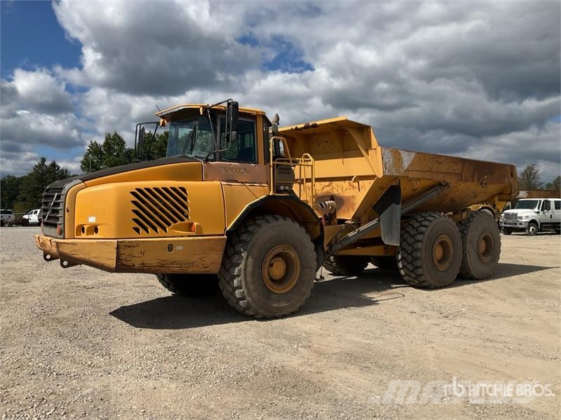 Volvo A35D ساحبات مفصلية