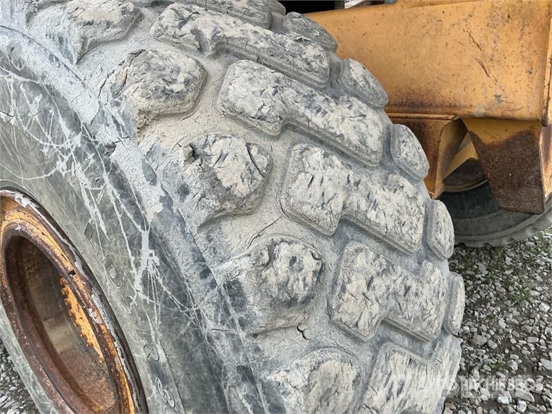 Volvo A35D Zglobni demperji