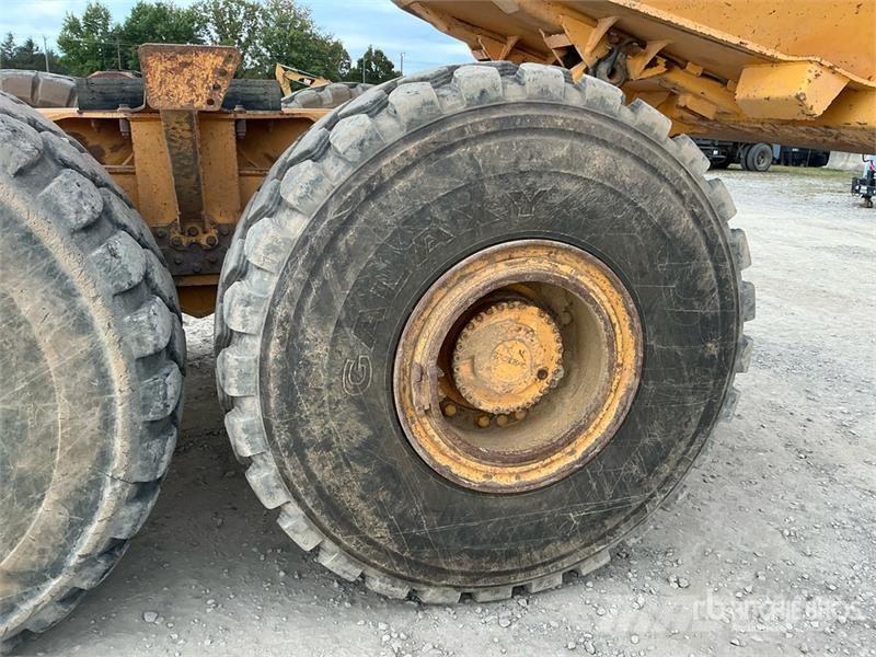 Volvo A35D アーティキュレート式ダンプトラック