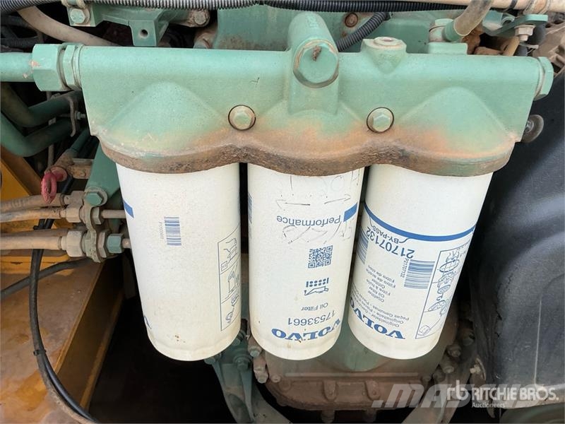 Volvo A35D アーティキュレート式ダンプトラック