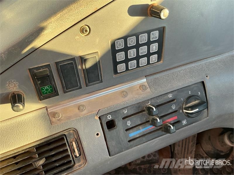 Volvo A35E Caminhão basculante articulado ADT