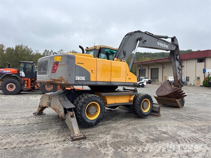 Volvo EC210LC Wheel Excavator 轮式挖掘机