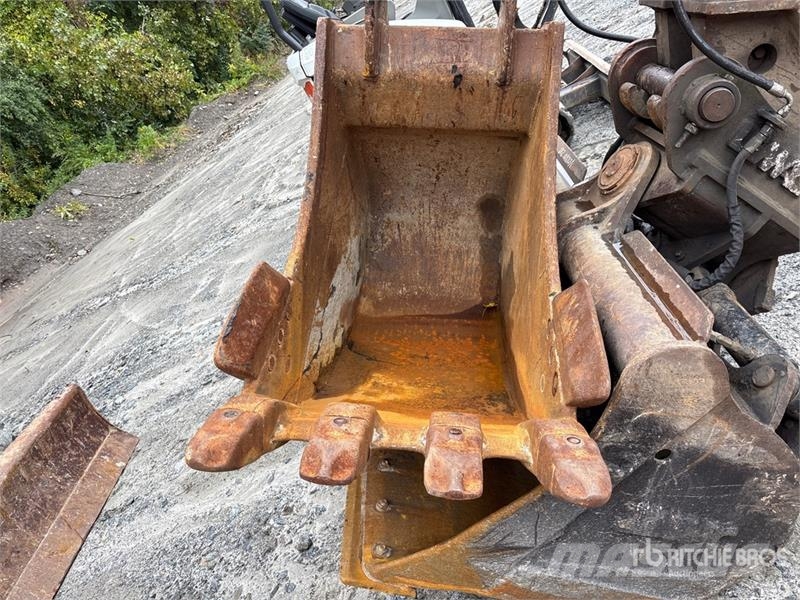 Volvo EC210LC Wheel Excavator 轮式挖掘机