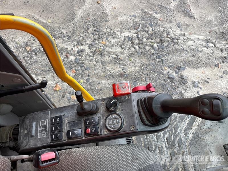 Volvo EC210LC Wheel Excavator 轮式挖掘机