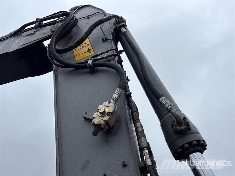 Volvo EC210LC Wheel Excavator 轮式挖掘机