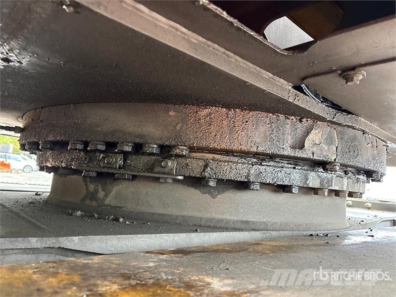 Volvo EC210LC Wheel Excavator 轮式挖掘机