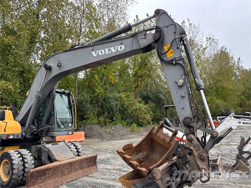 Volvo EC210LC Wheel Excavator 轮式挖掘机