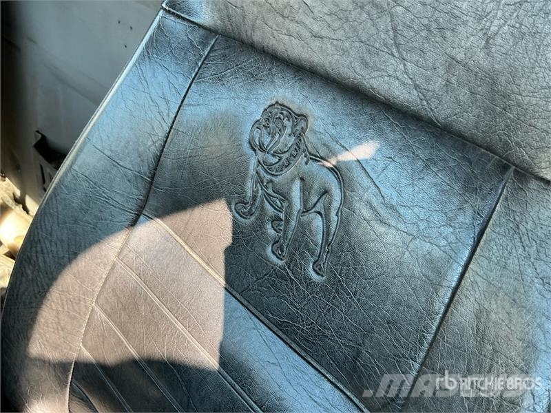 Volvo FE Platformas/izkraušana no sāniem