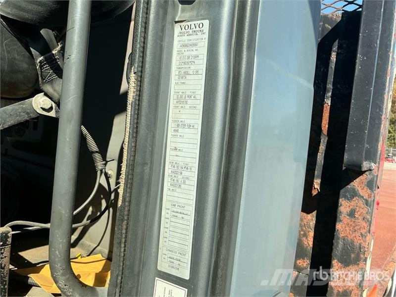 Volvo FE Platformas/izkraušana no sāniem