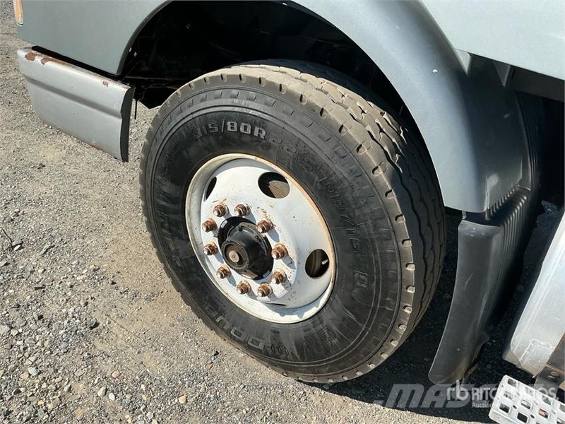 Volvo FE Platformas/izkraušana no sāniem