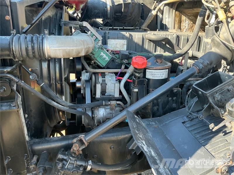 Volvo FE Platformas/izkraušana no sāniem