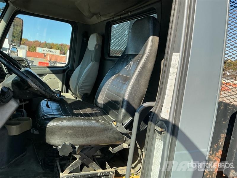 Volvo FE Platformas/izkraušana no sāniem