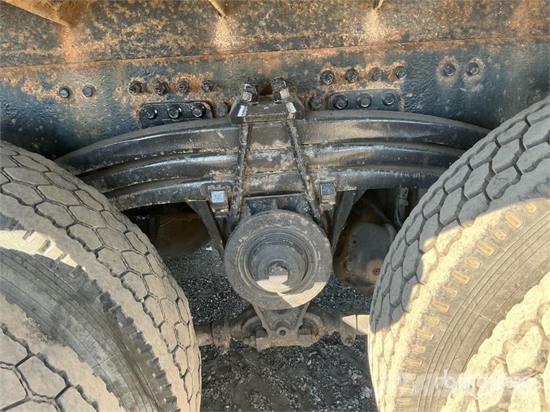 Volvo FE Platformas/izkraušana no sāniem
