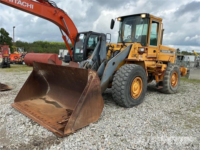 Volvo L90C Wheel loaders