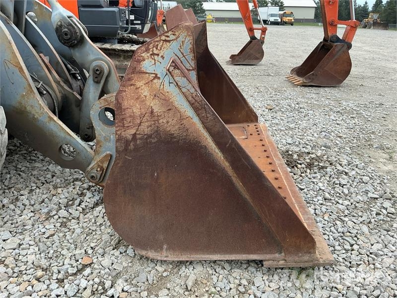 Volvo L90C Wheel loaders