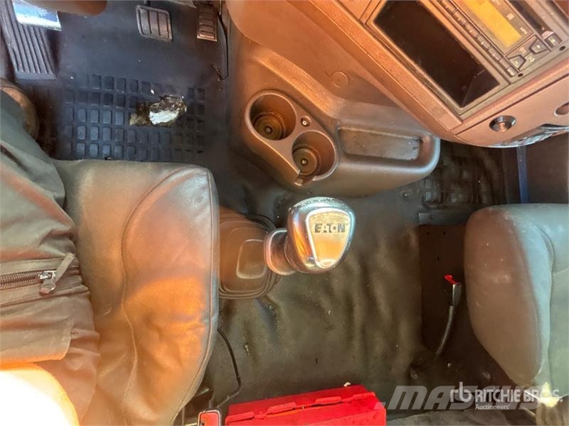 Volvo VAH 차량 수송차