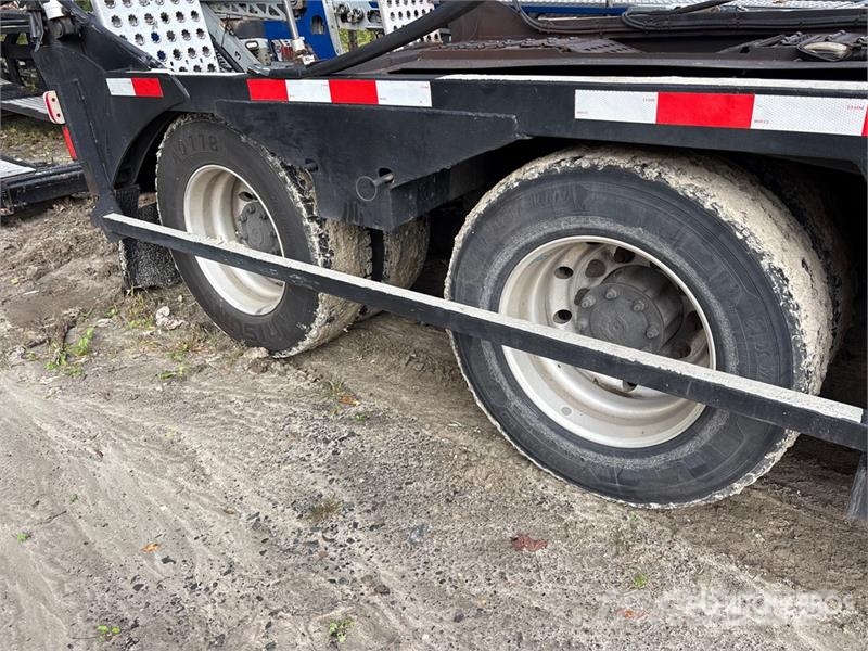 Volvo VAH Autotransporteri