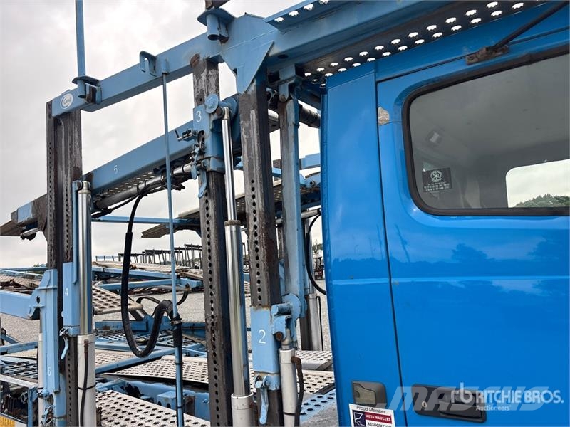 Volvo VAH Autotransportere / Knæklad