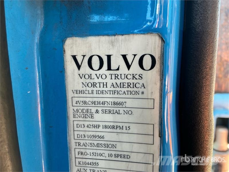 Volvo VAH Nákladní vozy na přepravu automobilů