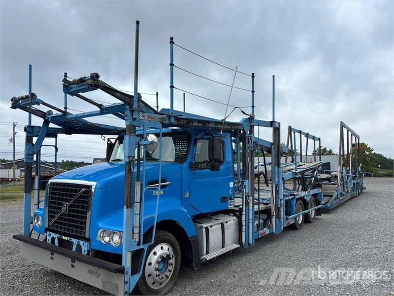 Volvo VAH Autotransportere / Knæklad