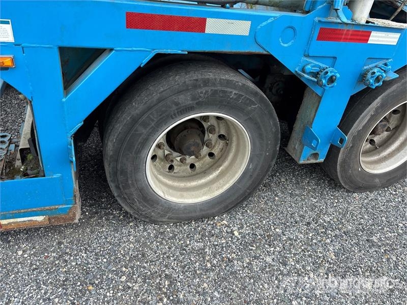Volvo VAH Autotransportere / Knæklad