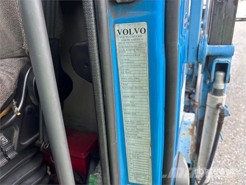 Volvo VAH Autotransportere / Knæklad