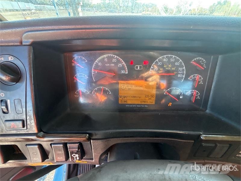 Volvo VAH 차량 수송차