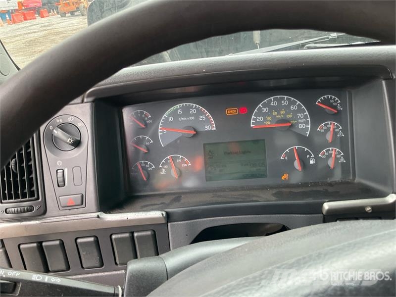 Volvo VHD Kipper