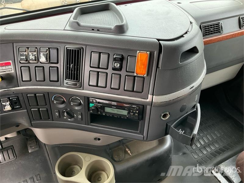 Volvo VHD Kipper