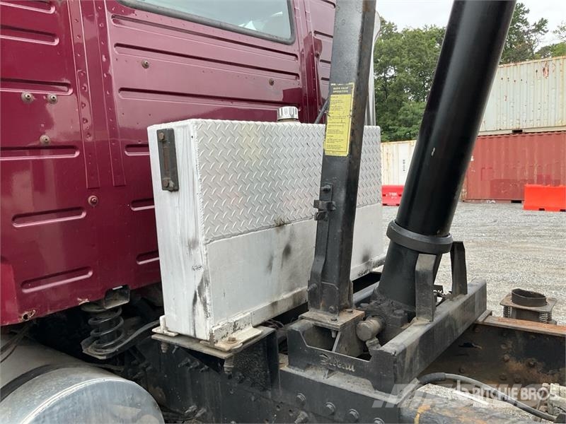 Volvo VHD Kipper