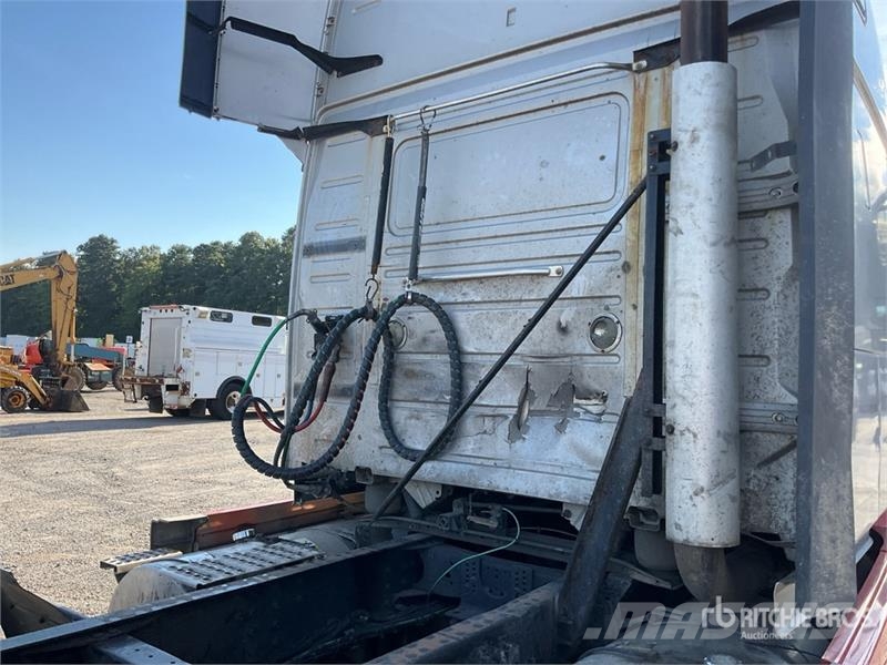 Volvo VNL Cavalos mecânicos