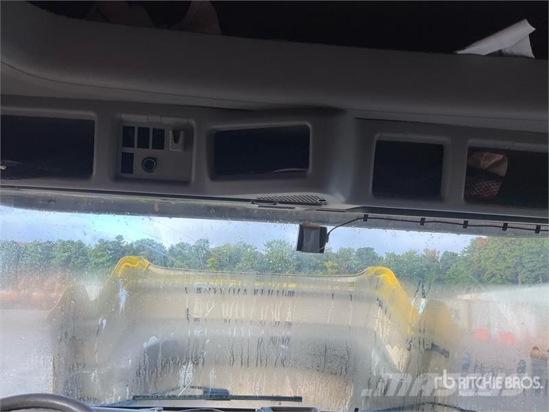 Volvo VNL Sattelzugmaschinen