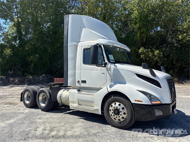 Volvo VNL Tegljači