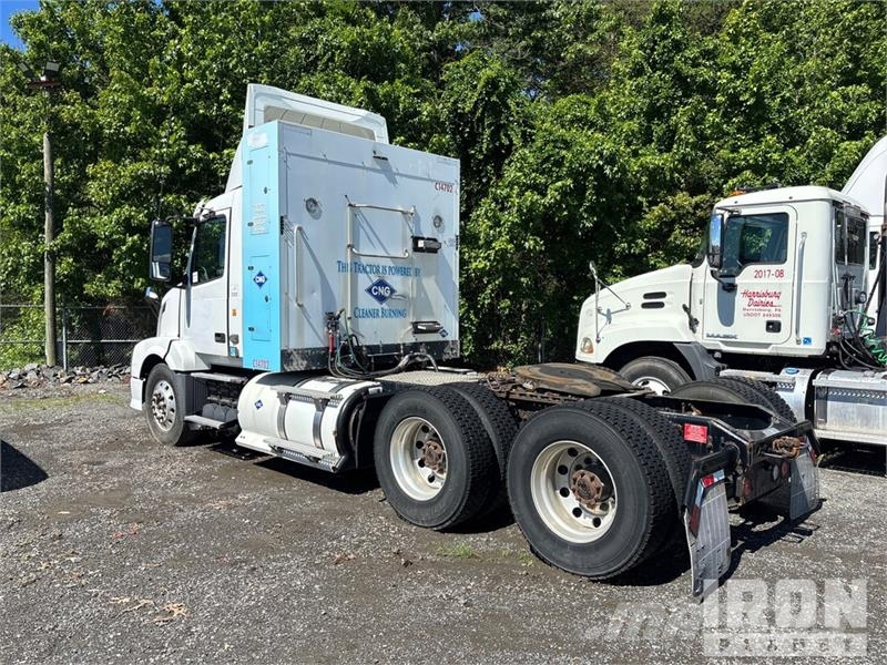 Volvo VNL Tegljači