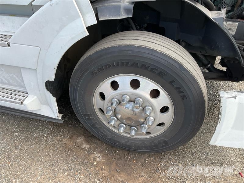 Volvo VNL 트랙터 유닛