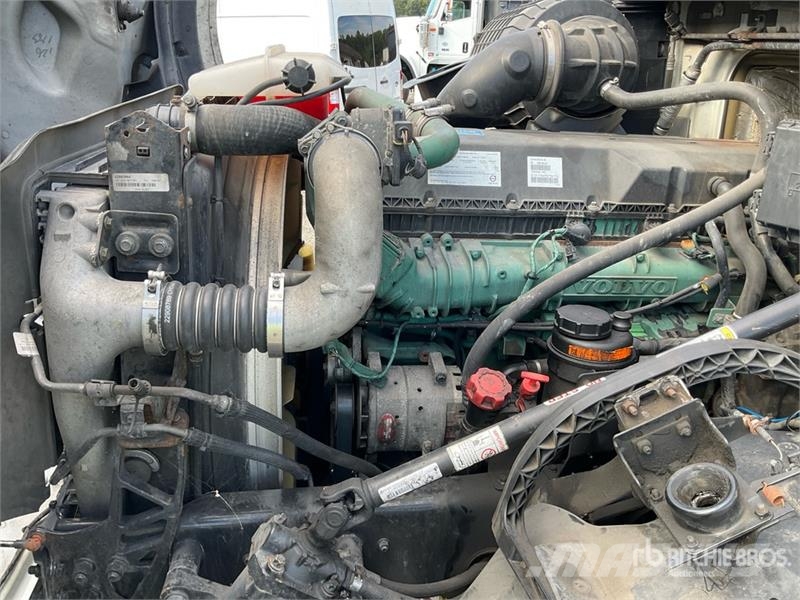 Volvo VNL 트랙터 유닛
