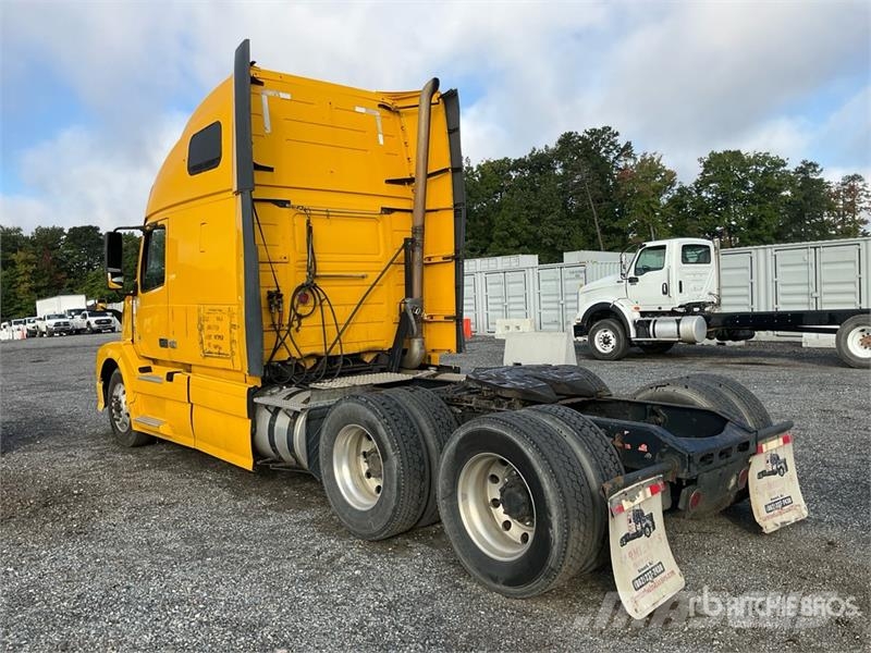 Volvo VNL Trekkers