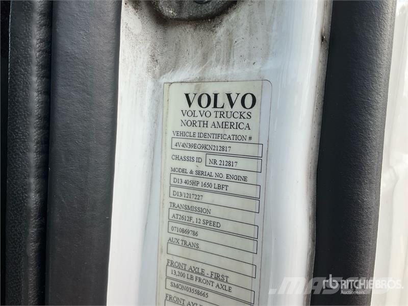 Volvo VNL Vilcēji